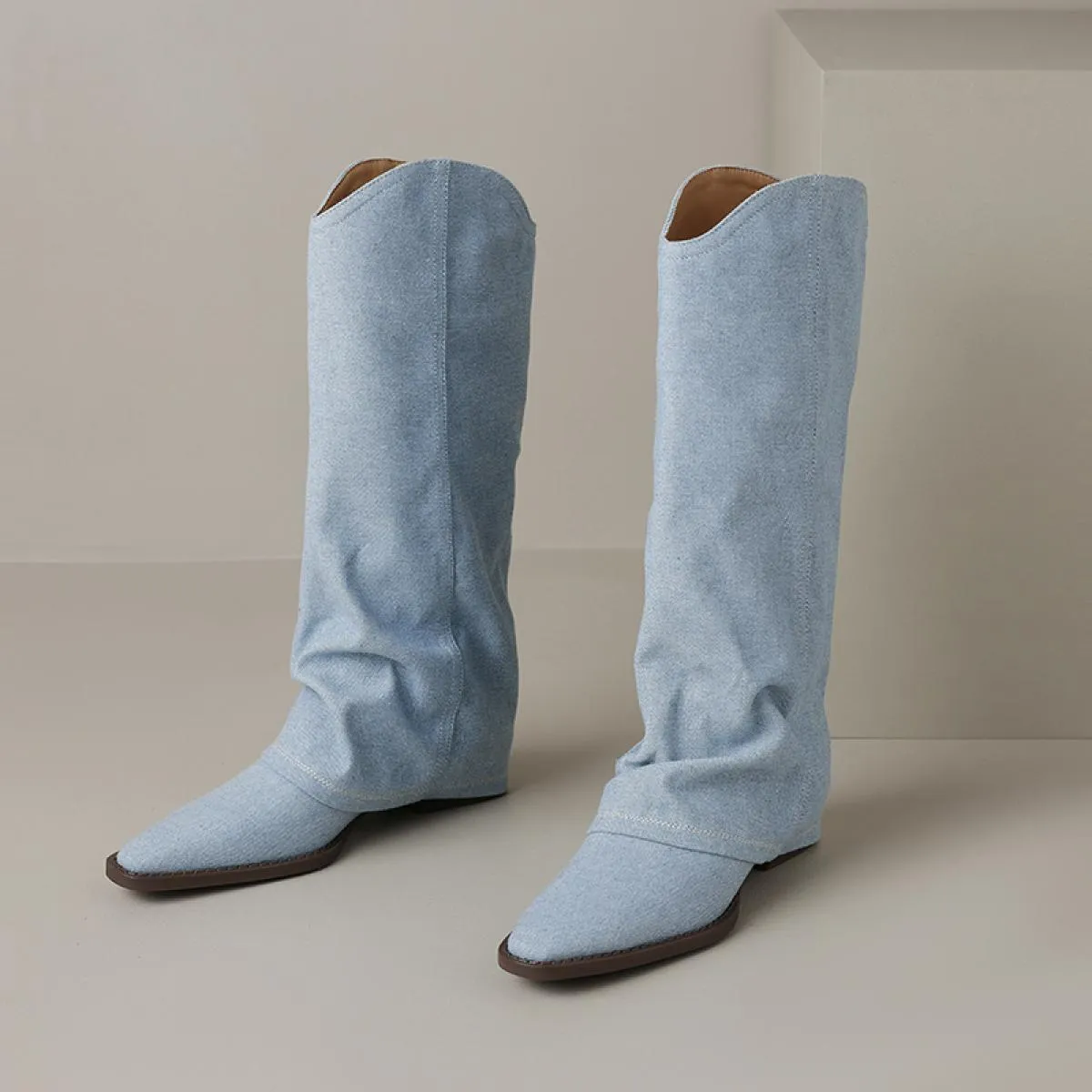 2024 Classic Donna Stivali a metà polpaccio Genuino Denim di pelle Spessa Tacchi bassi Scarpe casual Donna Autunno Inverno Tagli
