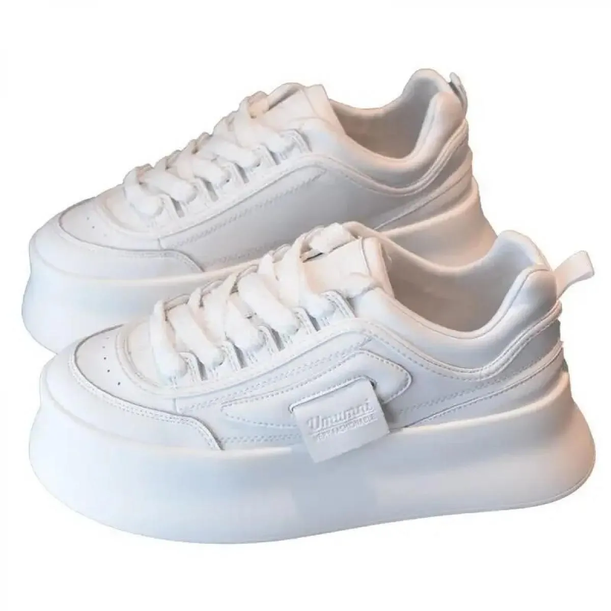 2024 Scarpe da ginnastica robuste invernali femminili Calde scarpe vulcanizzate casual da donna Stivali con plateau alti Moda La