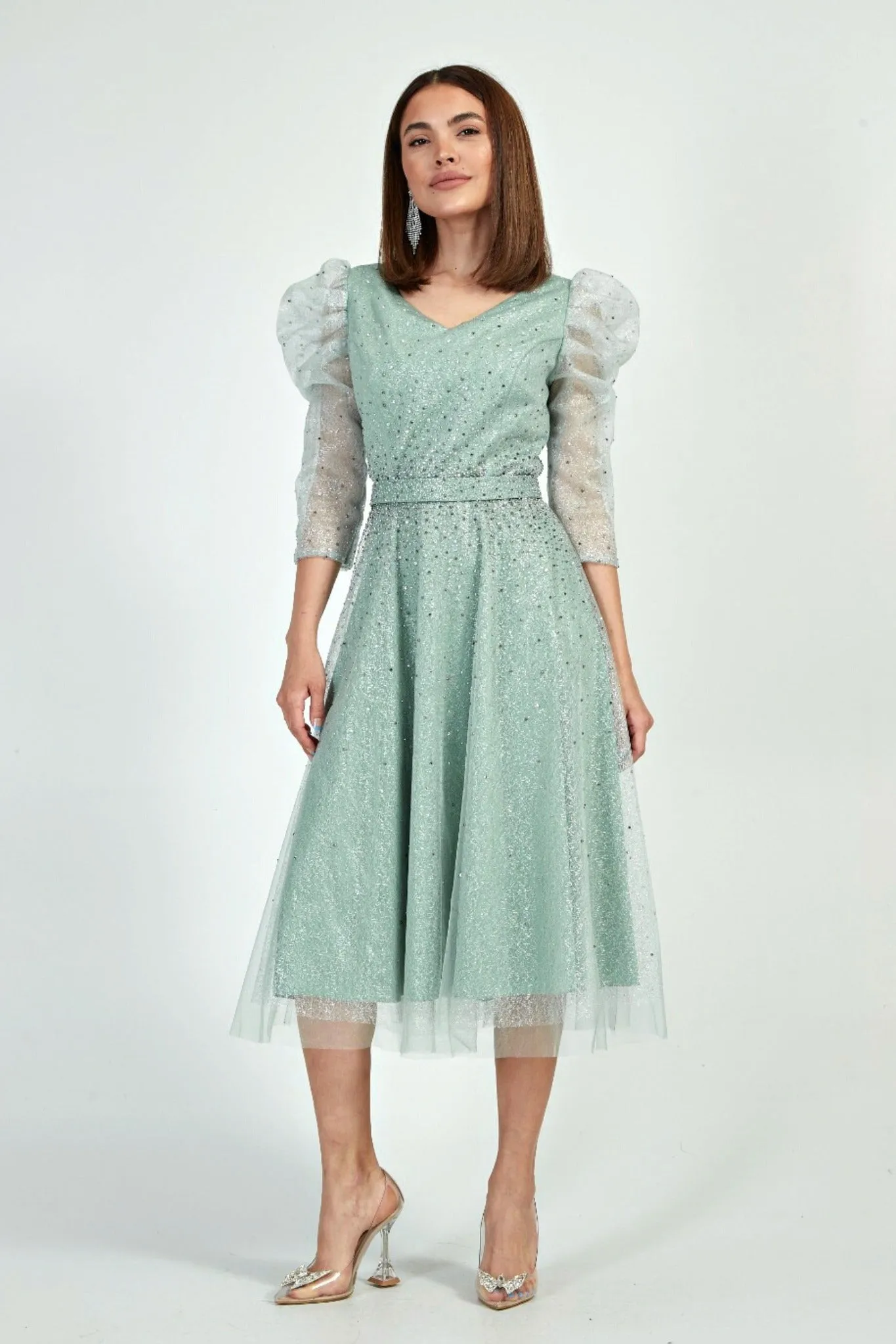 Abito verde menta da cerimonia lunghezza midi in tulle lamè e chiffon decorato di brillantini