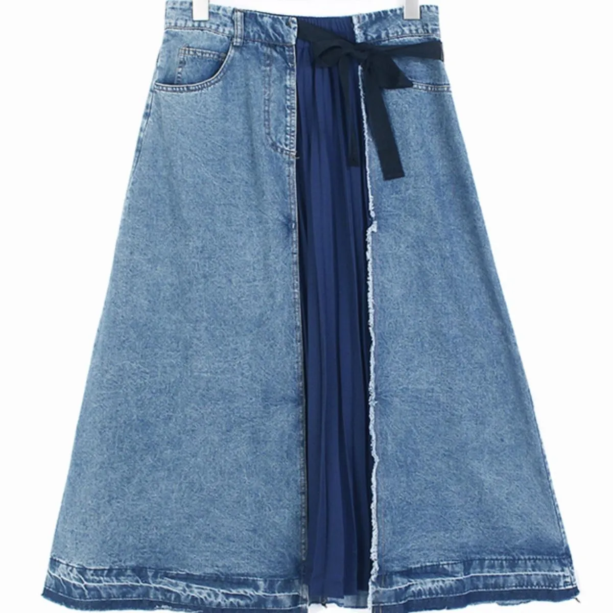 Gonna di jeans a vita alta con lacci patchwork a pieghe Qing Mo 2023 Primavera Autunno Nuovo gonna ampia sottile con orlo aperto