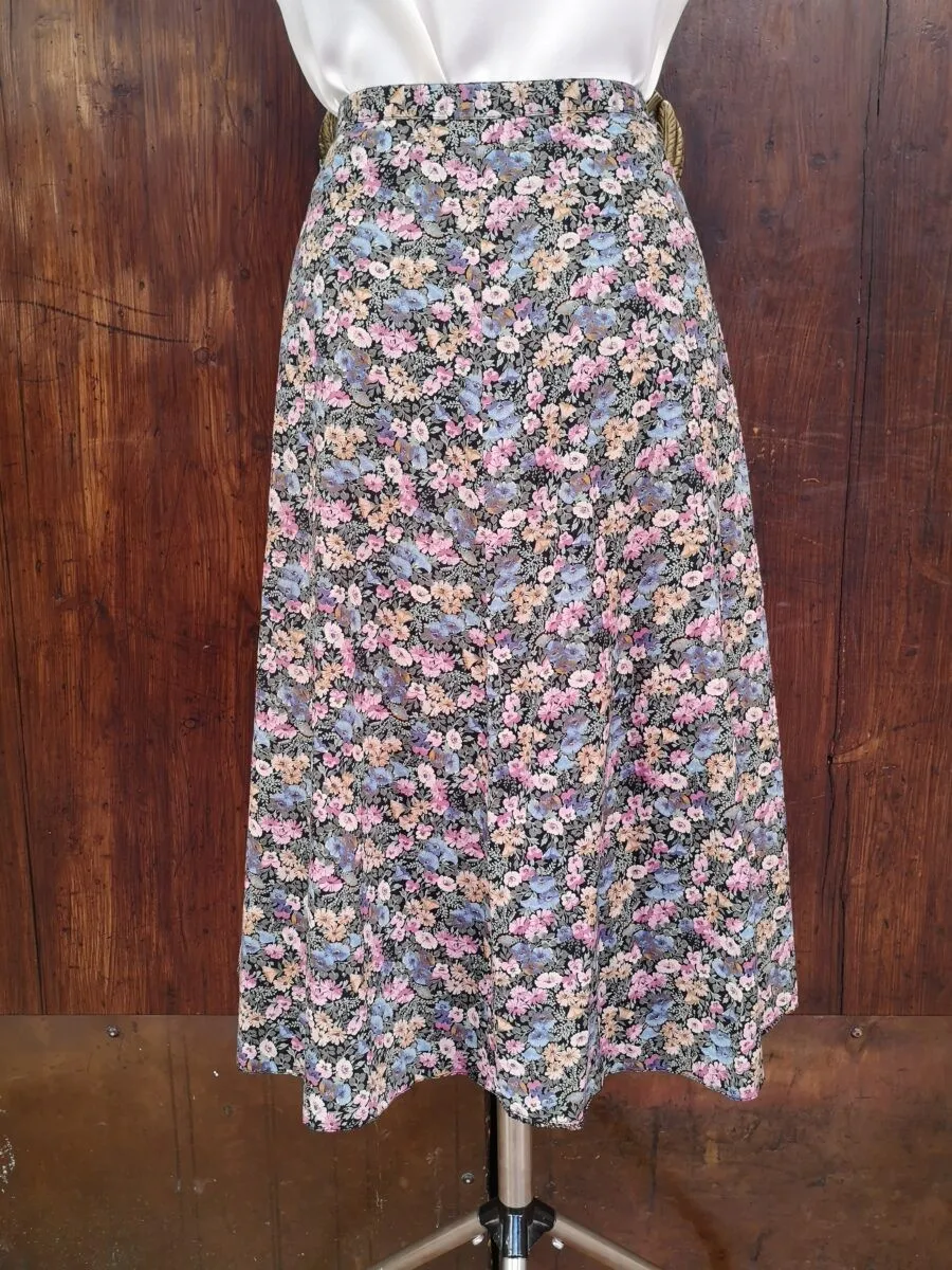 Gonna midi in cotone a fiori azzurri e rosa