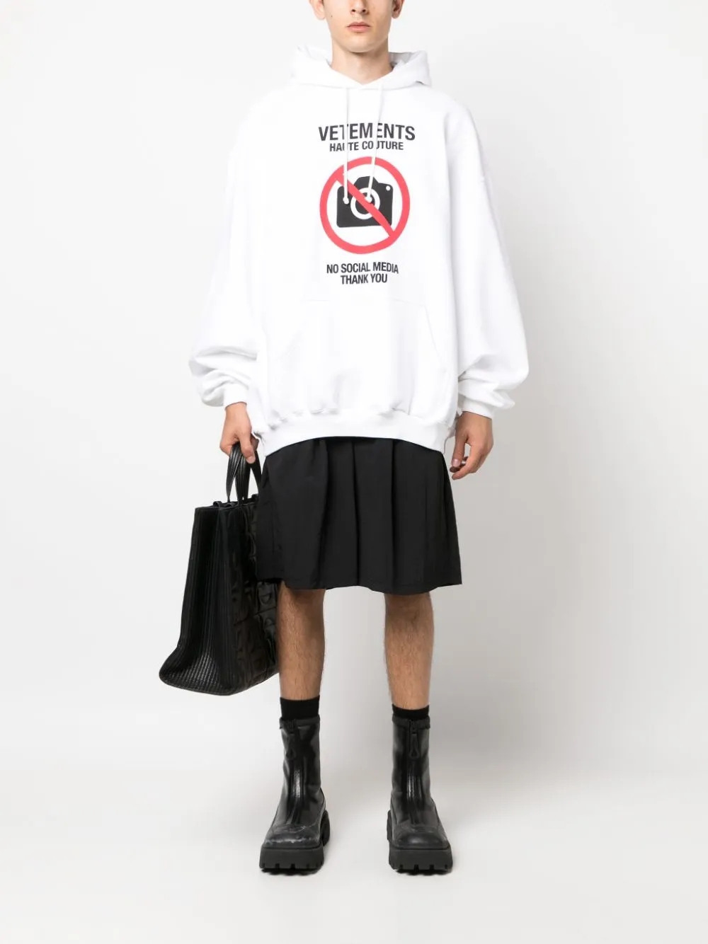 hoodie bianca no social