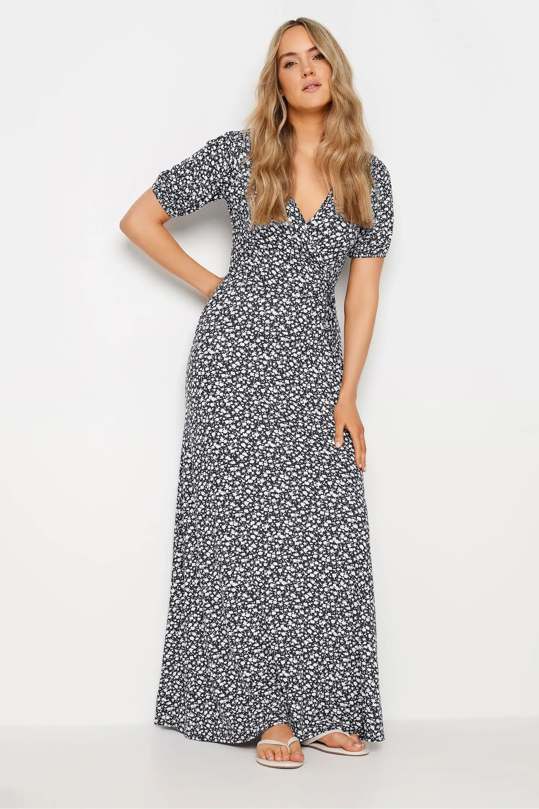 Long Tall Sally - Abito maxi a portafoglio a fiorellini