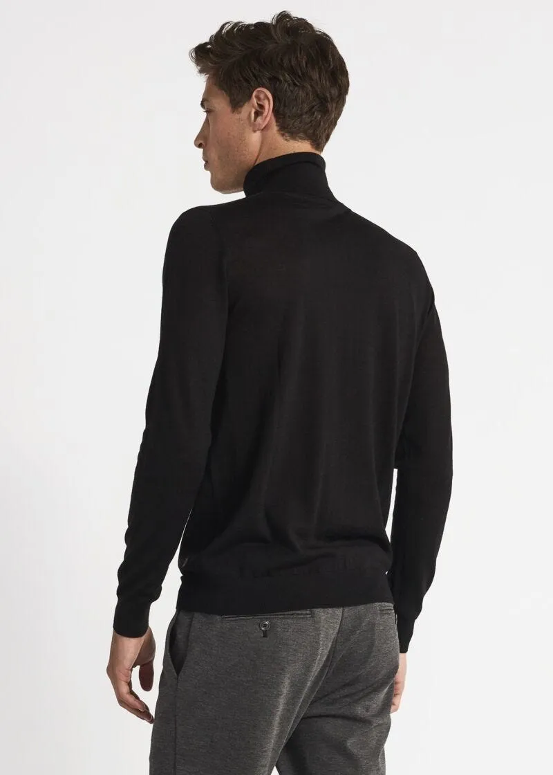 Maglia leggera dolcevita