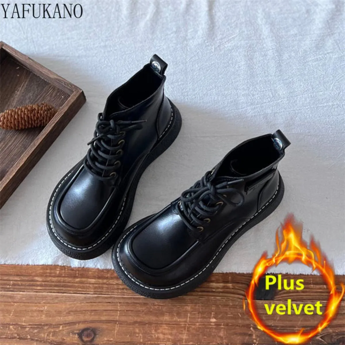 Mori Girl Letterario Retro Punta Rotonda Suola Spessa Scarpe con Testa Grande Stile Britannico Stringati Stivali da Donna Fatti