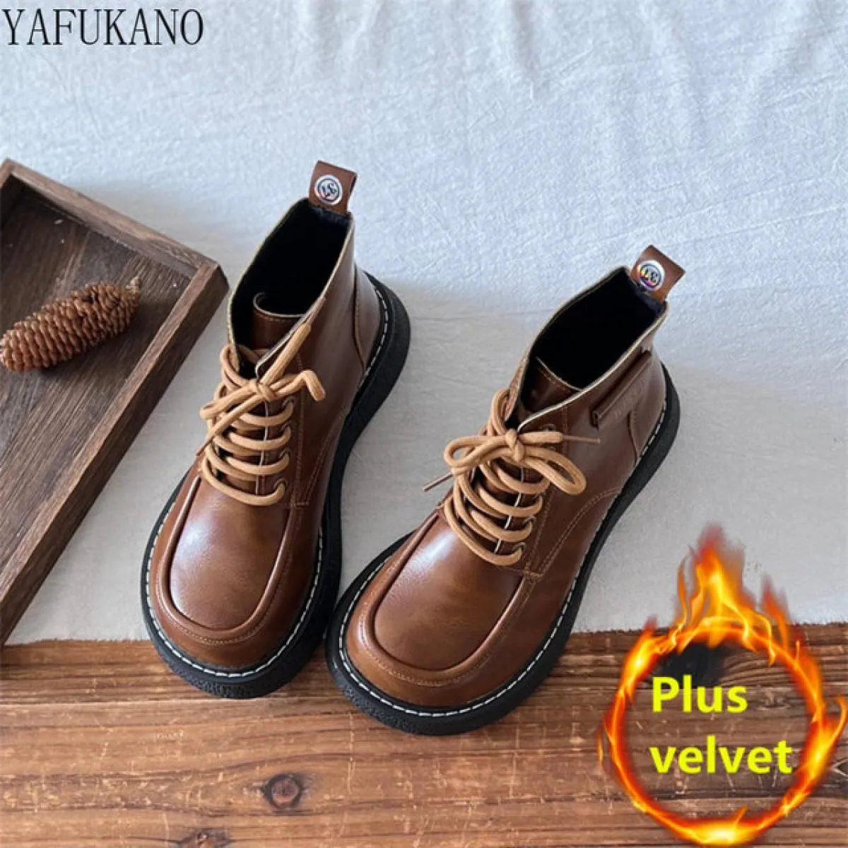 Mori Girl Letterario Retro Punta Rotonda Suola Spessa Scarpe con Testa Grande Stile Britannico Stringati Stivali da Donna Fatti