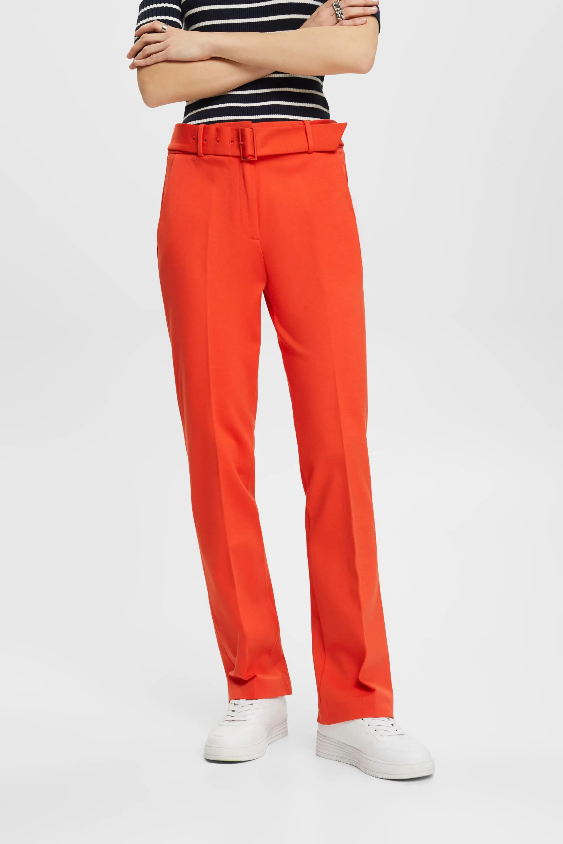 Pantaloni a vita alta con cintura