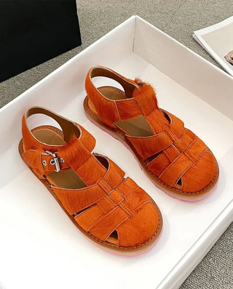 Sandali piatti da donna Cinturino con fibbia in pelliccia sintetica Scarpe singole da donna Classiche