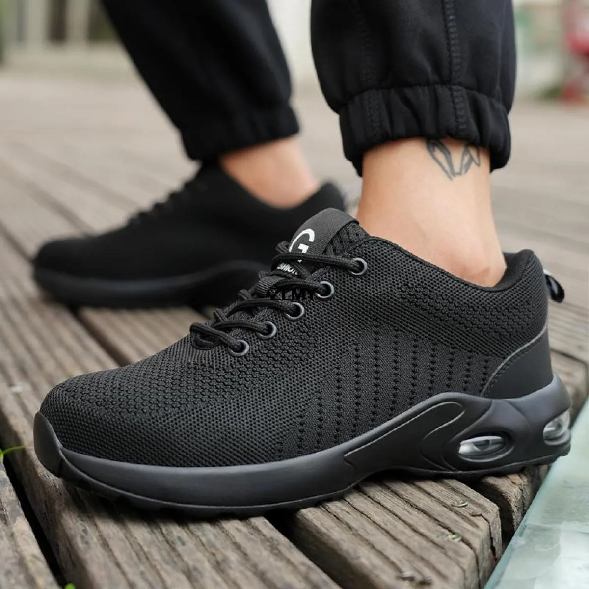 Scarpe antinfortunistiche da uomo Sneaker traspiranti con punta in acciaio Scarpe da lavoro antiforatura Cuscino d'aria Stivali