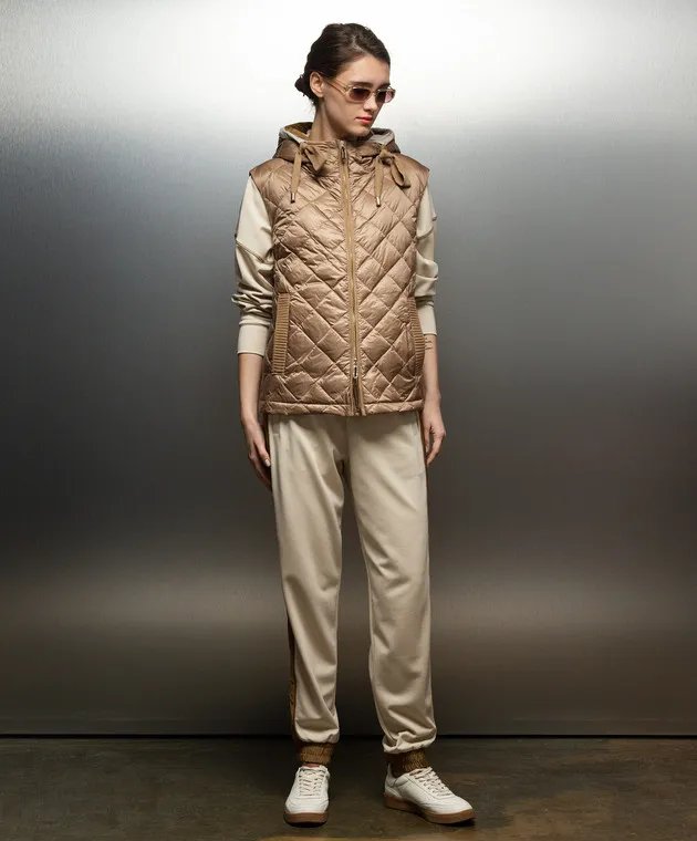 Stilnology Gilet trapuntato marrone con logo metallico 63T831