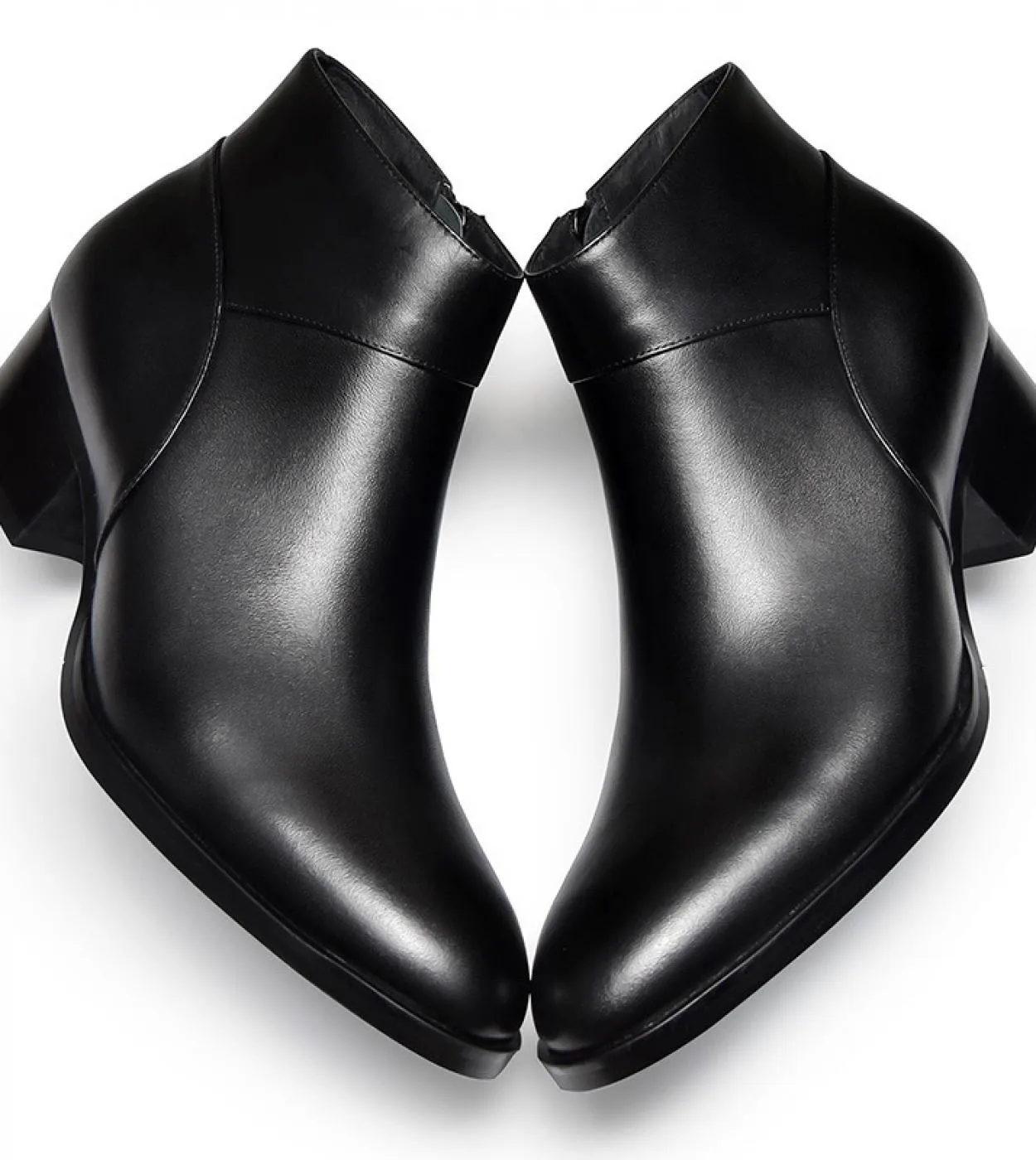 Stivali da uomo alla caviglia di marca con tacchi alti Lusso 2022 Inverno Nuovo stile Designer Qualità Scarpe casual in pelle ca