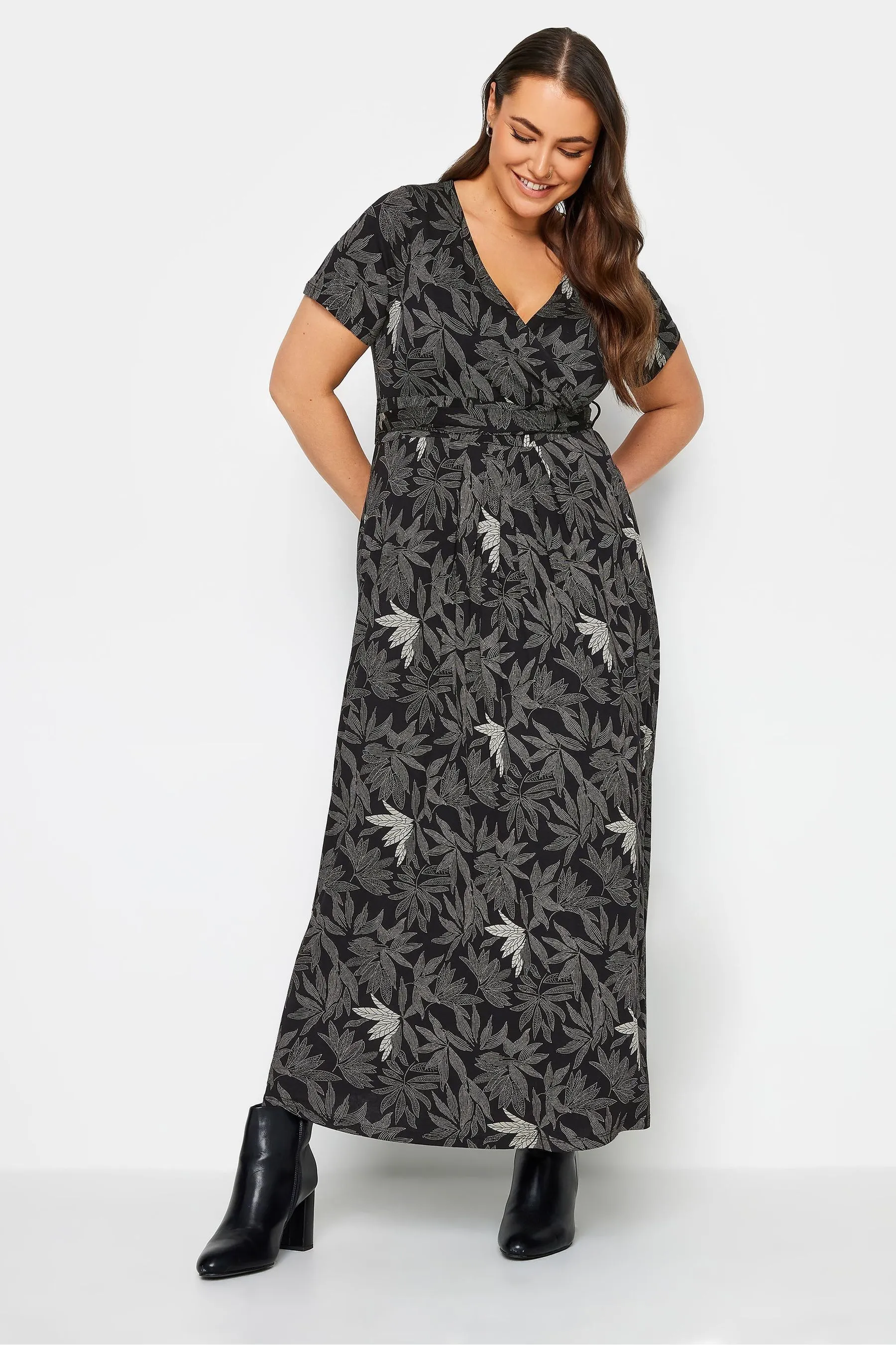Yours Curve - Abito maxi a portafoglio